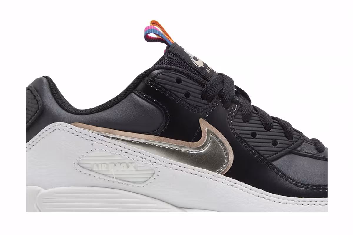 Nike Air Max 90 Leather SE GS Off Noir Metallic Pewter, view 3