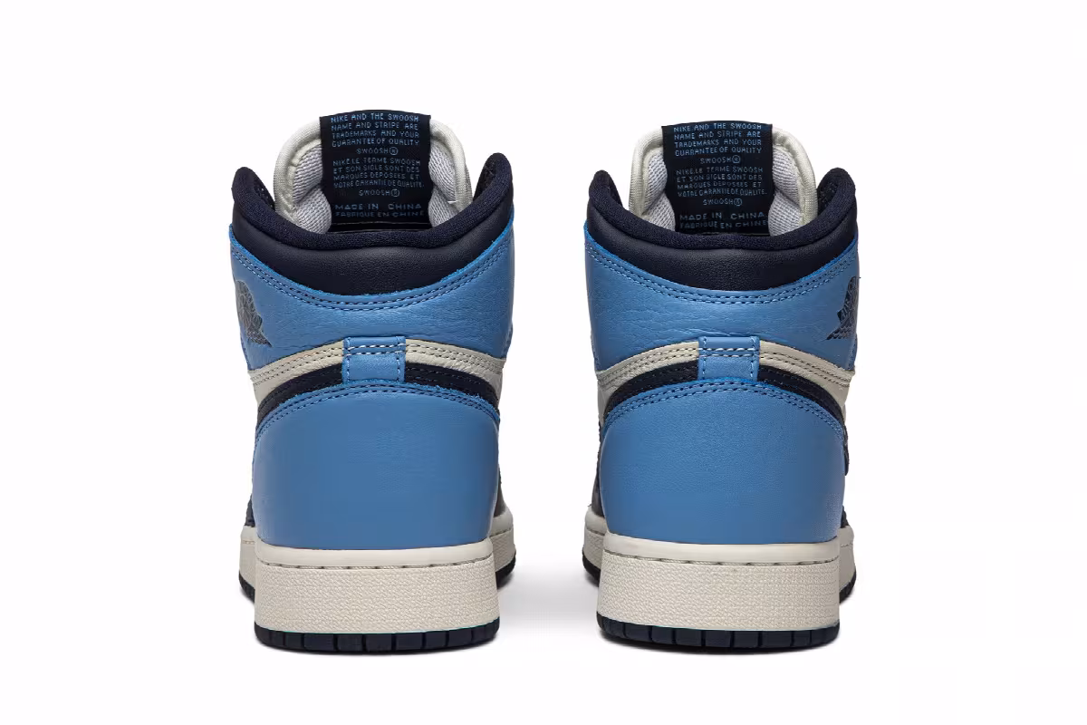 Air Jordan 1 High OG GS Obsidian, view 7
