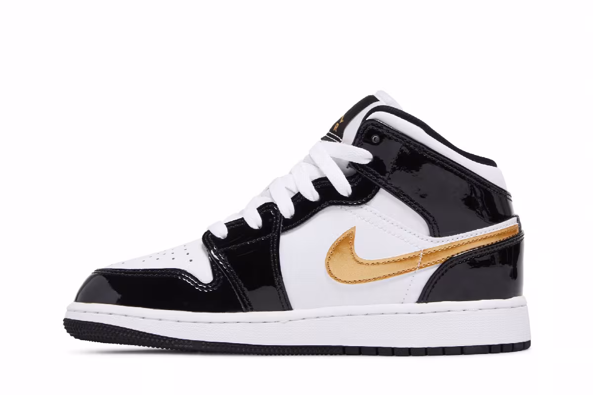 Air Jordan 1 Mid Patent SE GS Black Gold, view 4