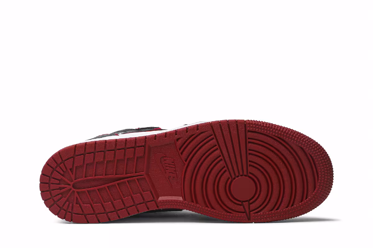Air Jordan 1 High OG BG Bloodline, view 5