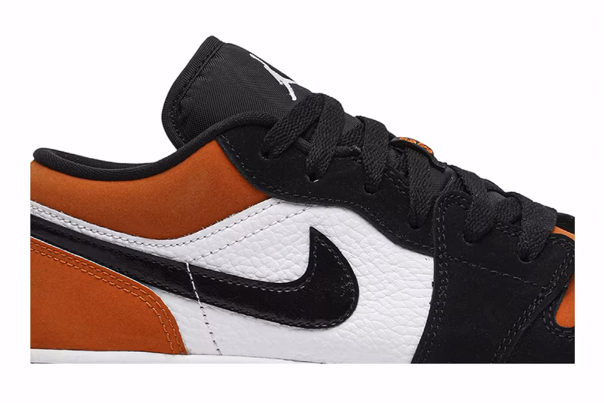 Air Jordan 1 Low GS Shattered Backboard, view 3