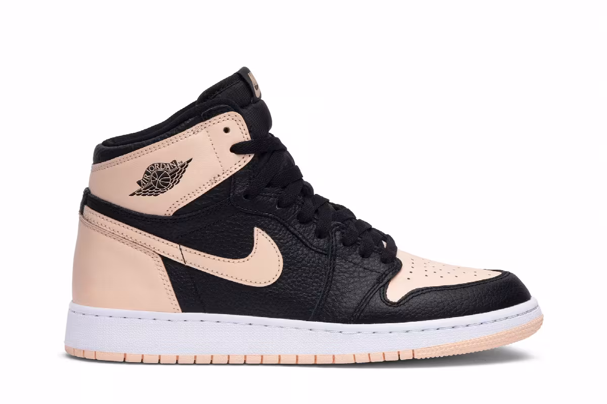 Air Jordan 1 High OG GS Crimson Tint, view 2