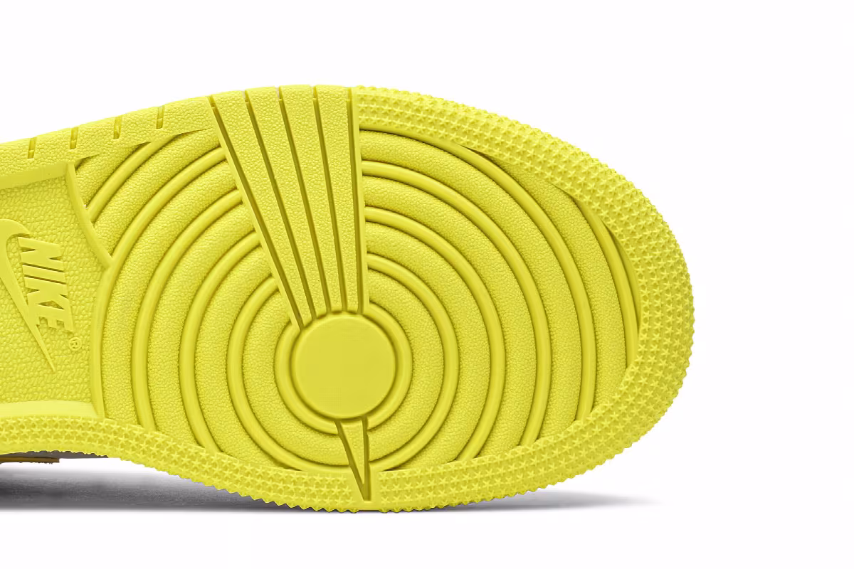 Air Jordan 1 High OG GS First Class Flight, view 6