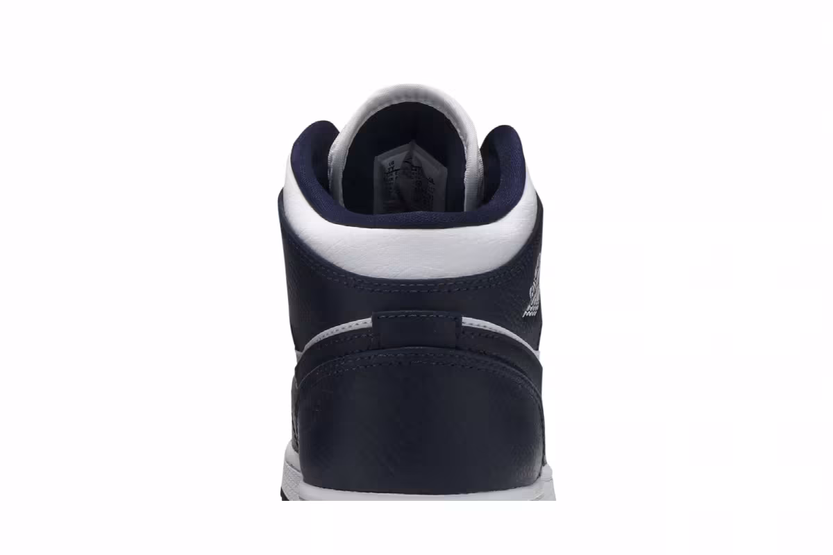 Air Jordan 1 Mid GS Obsidian, view 8