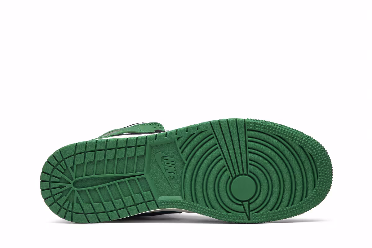Air Jordan 1 Mid SE GS Pine Green, view 5