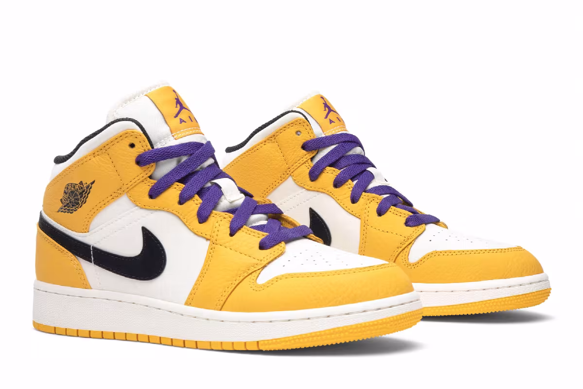 Air Jordan 1 Mid GS Lakers, view 9