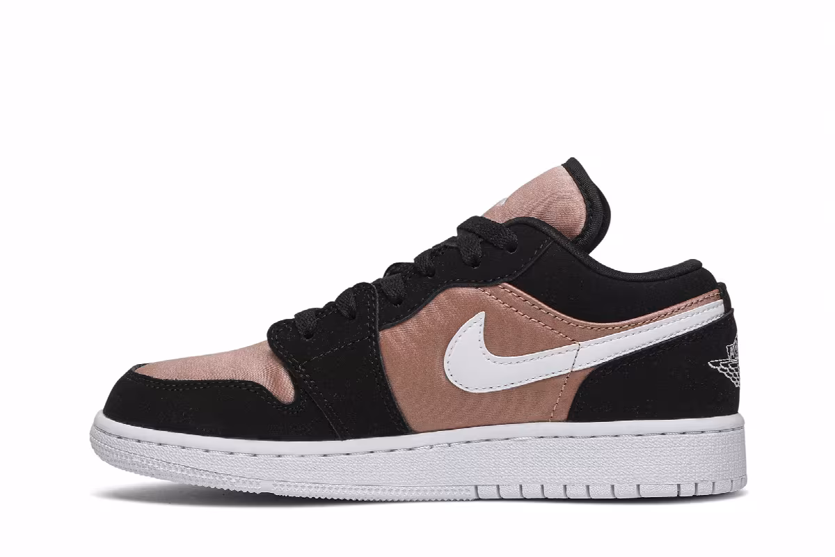 Air Jordan 1 Low GS White Rose Gold, view 4