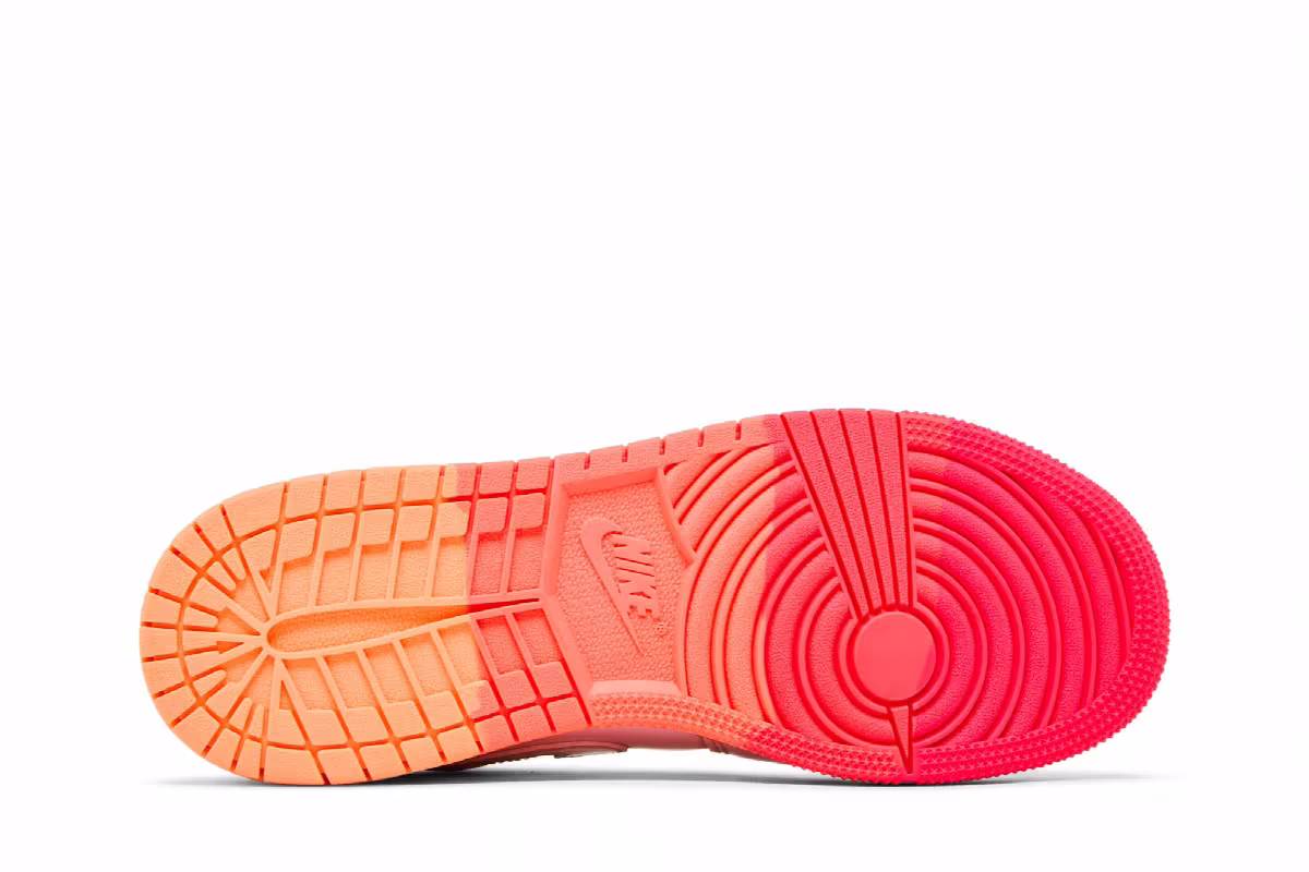 Air Jordan 1 Low GS Sunset Sole, view 5
