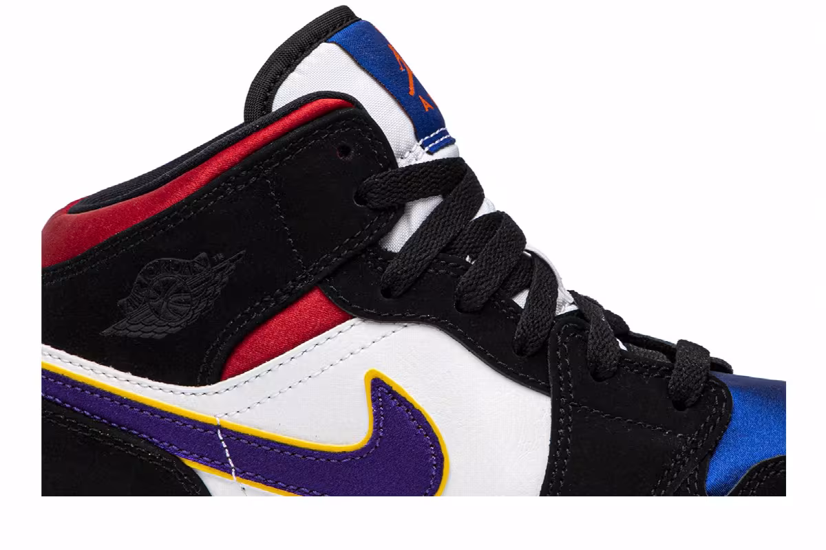 Air Jordan 1 Mid SE GS Rivals, view 3