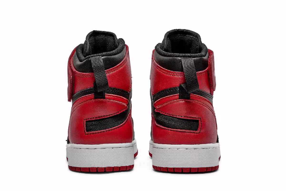 Air Jordan 1 High FlyEase GS Black Gym Red, view 7
