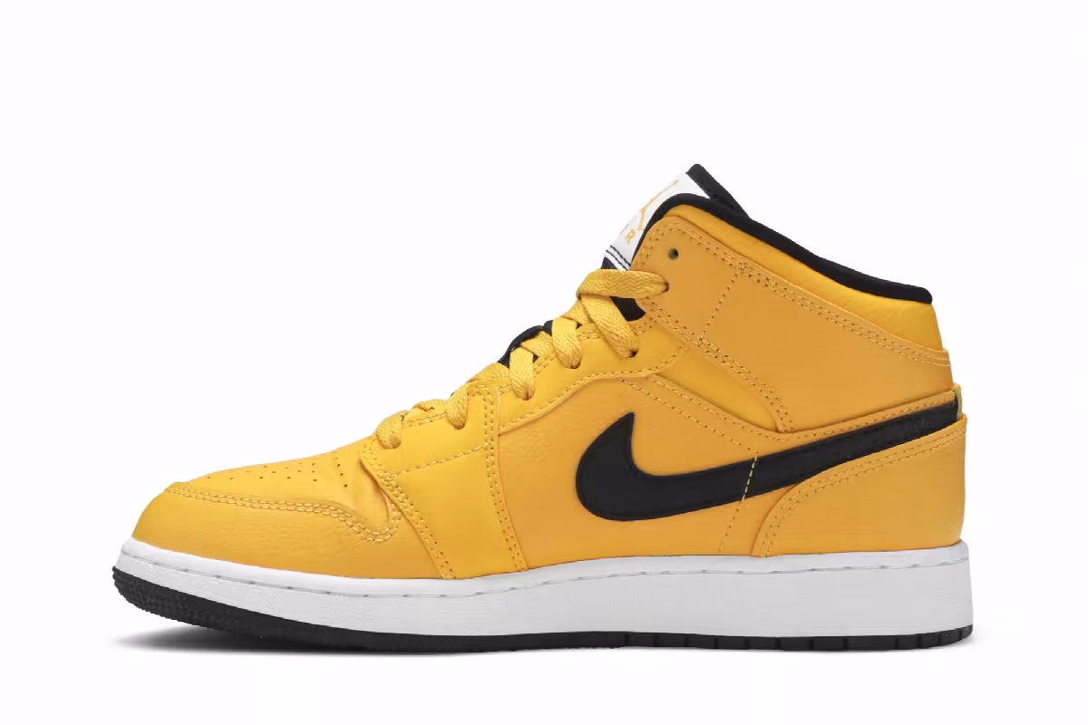 Air Jordan 1 Mid GS University Gold, view 4