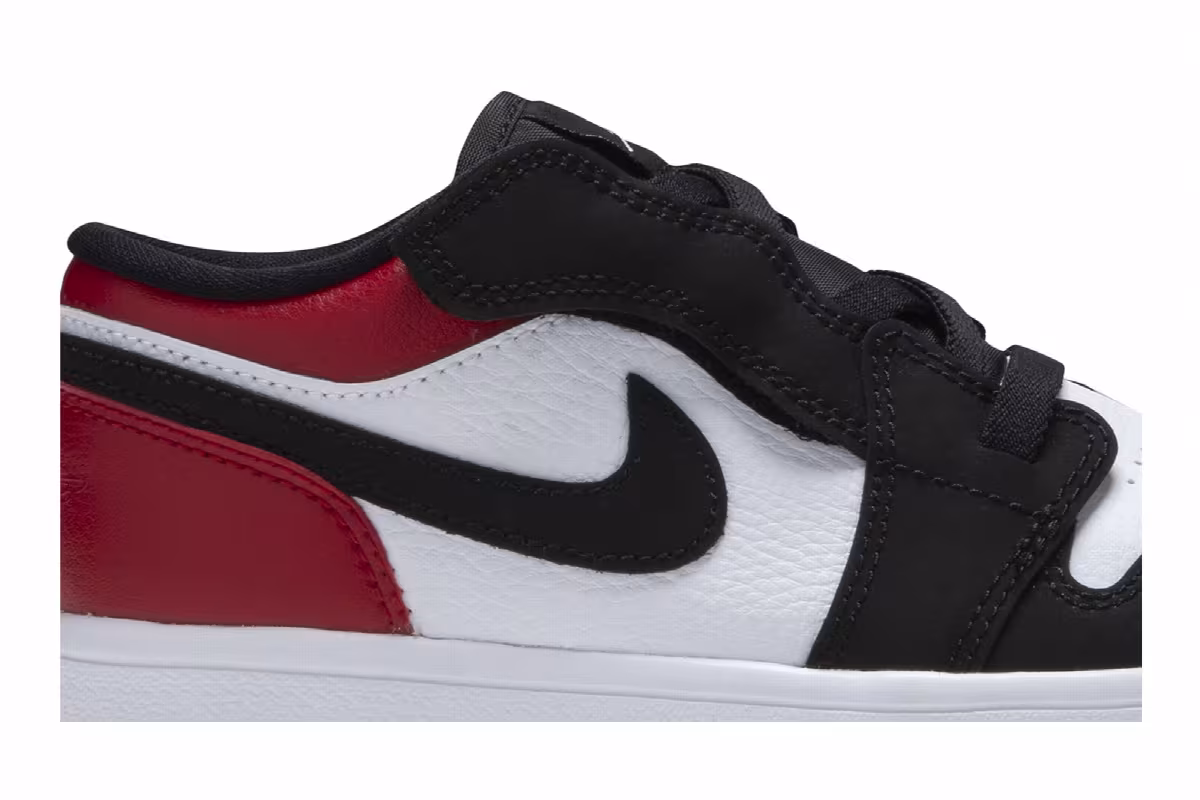 Air Jordan 1 Low Alt PS Black Toe, view 3