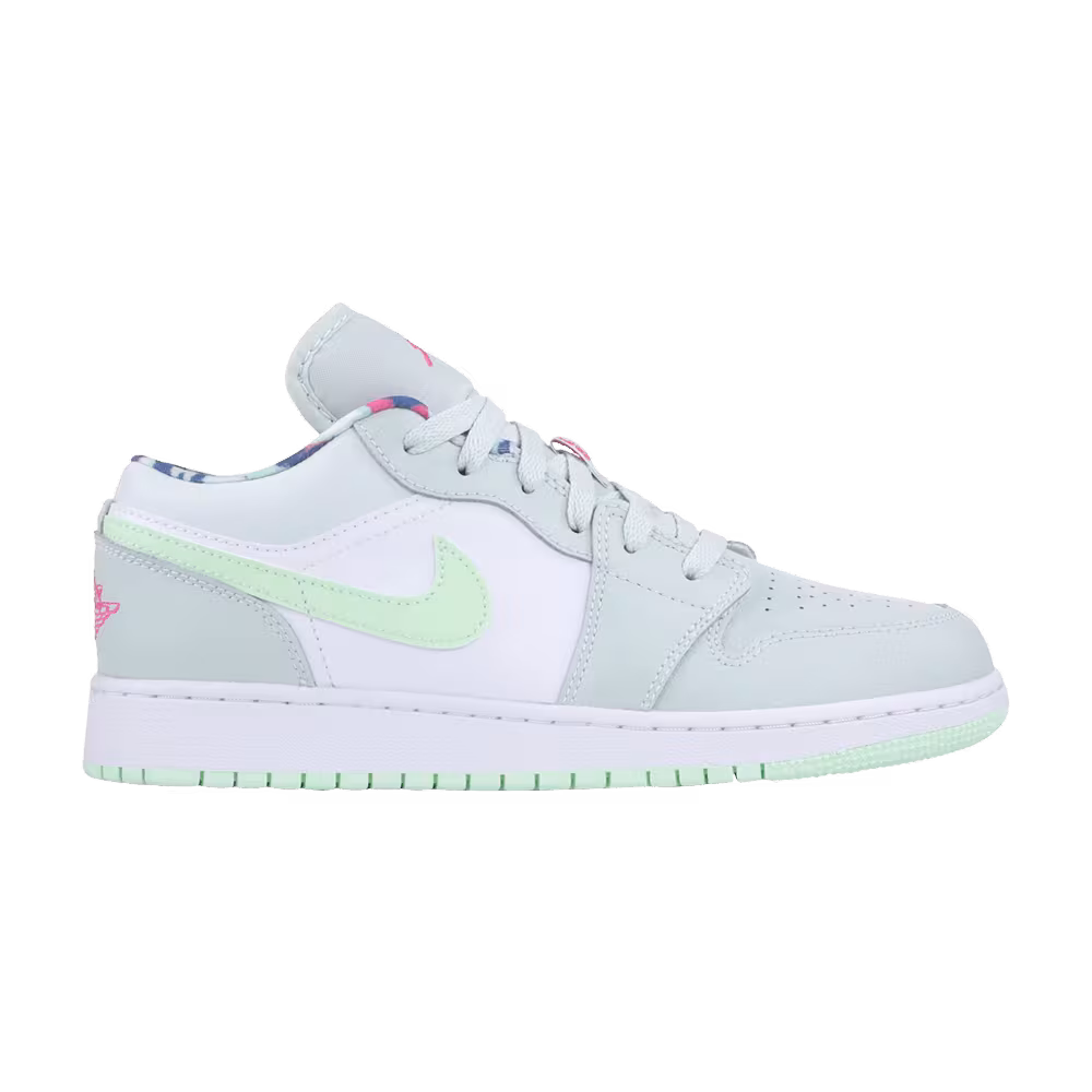 Air Jordan 1 Low GS Barely Grey Spruce