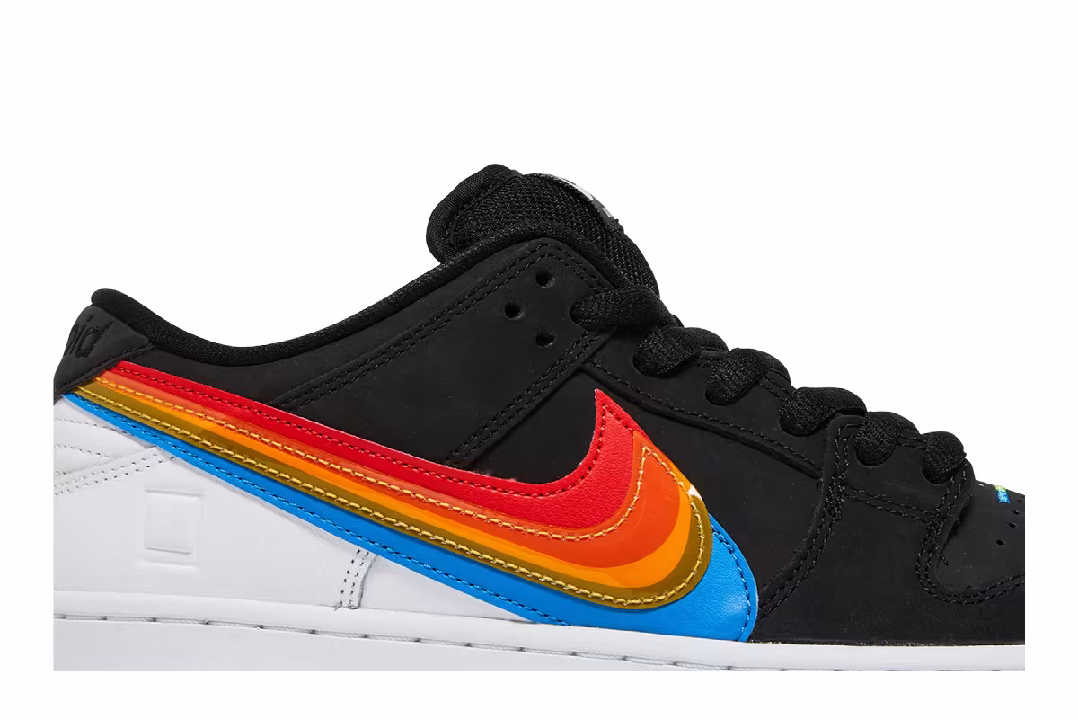 Polaroid x Nike Dunk Low SB Polaroid, view 3