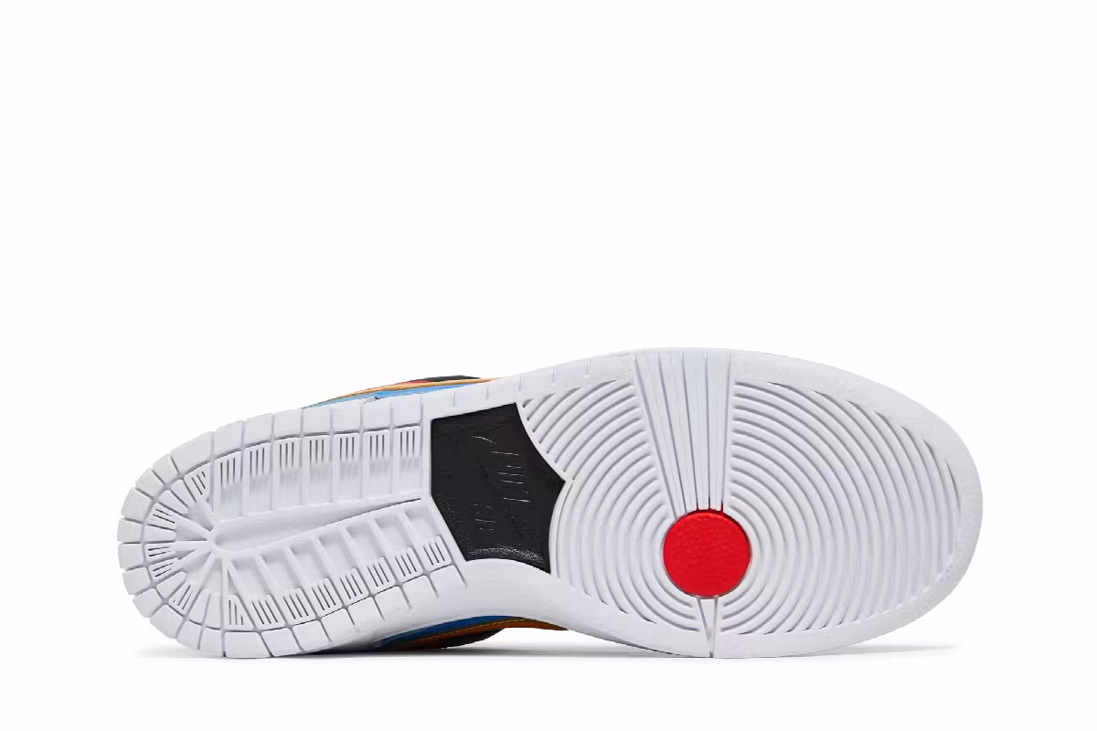 Polaroid x Nike Dunk Low SB Polaroid, view 5
