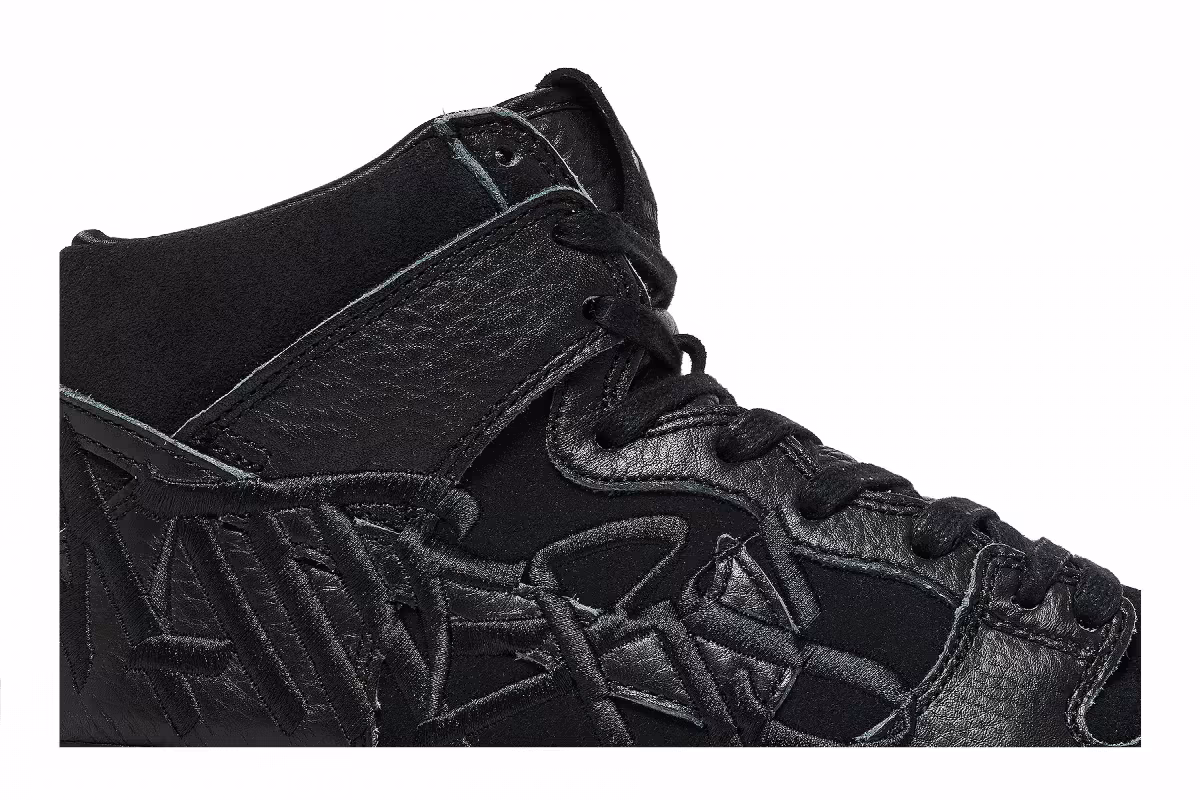 FAUST x Nike Dunk High SB The Devil is in The Details, view 3