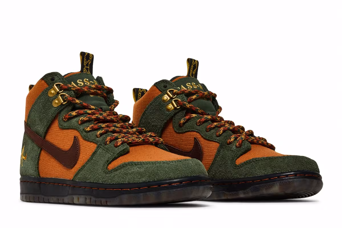 Pass~Port x Nike Dunk High SB Workboot, view 9