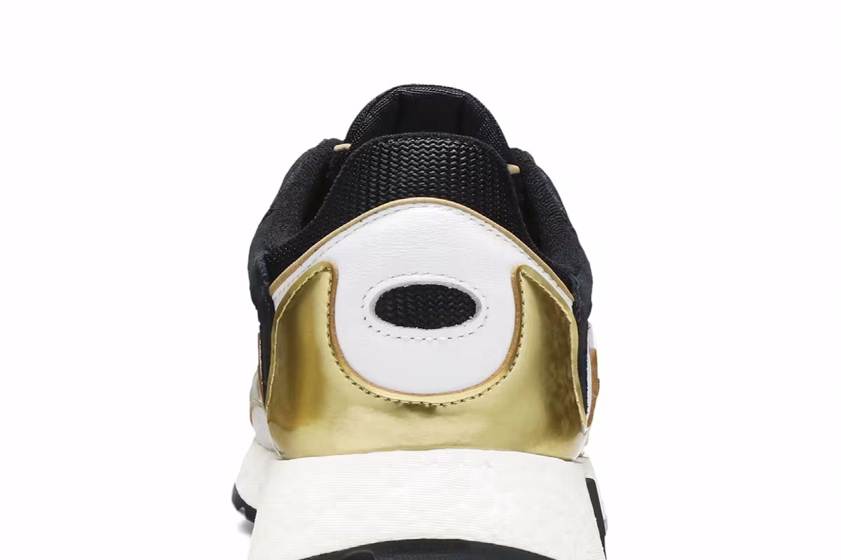 Adidas Tresc Run Black Metallic Gold, view 8