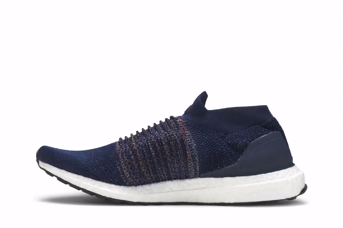 Adidas UltraBoost Laceless Collegiate Navy, view 4