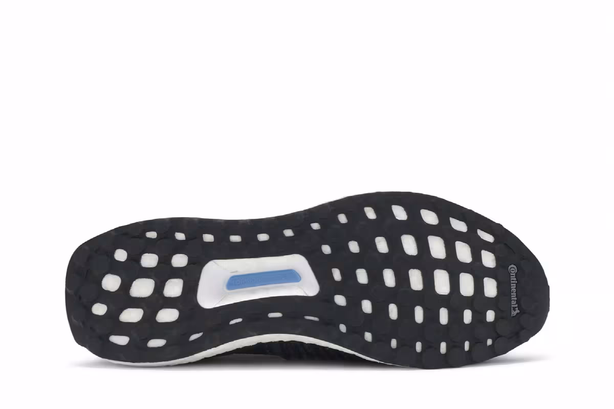 Adidas UltraBoost Laceless Collegiate Navy, view 5