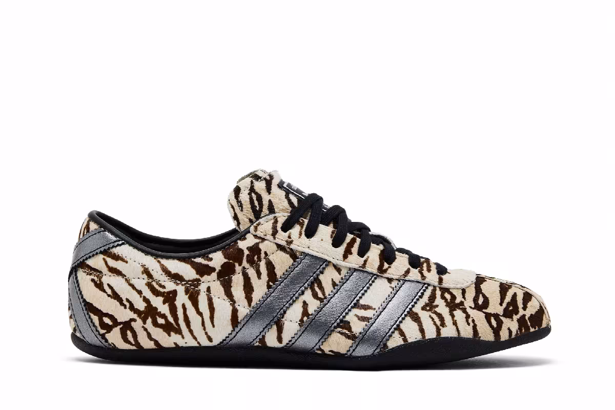 adidas Women's Tokyo Off White Core Black, view 2