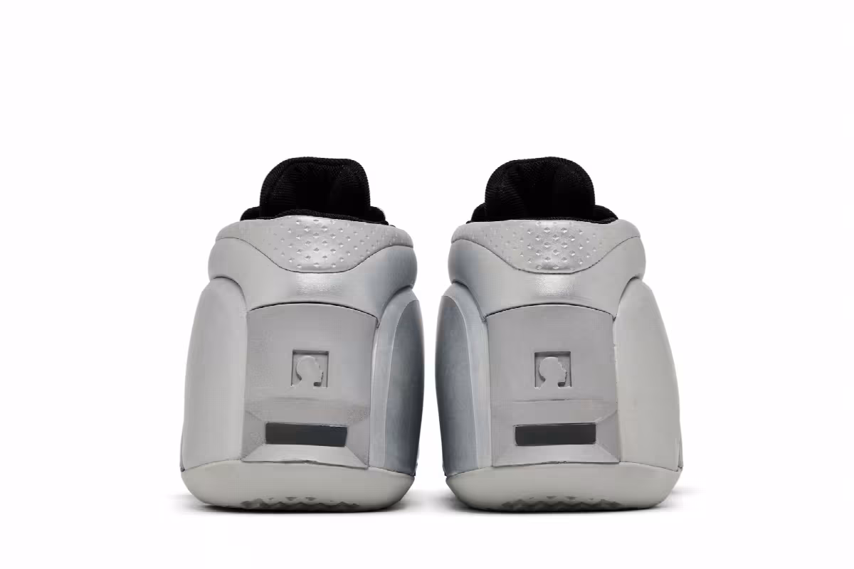 Adidas Kobe Two Metallic Silver 2001, view 7