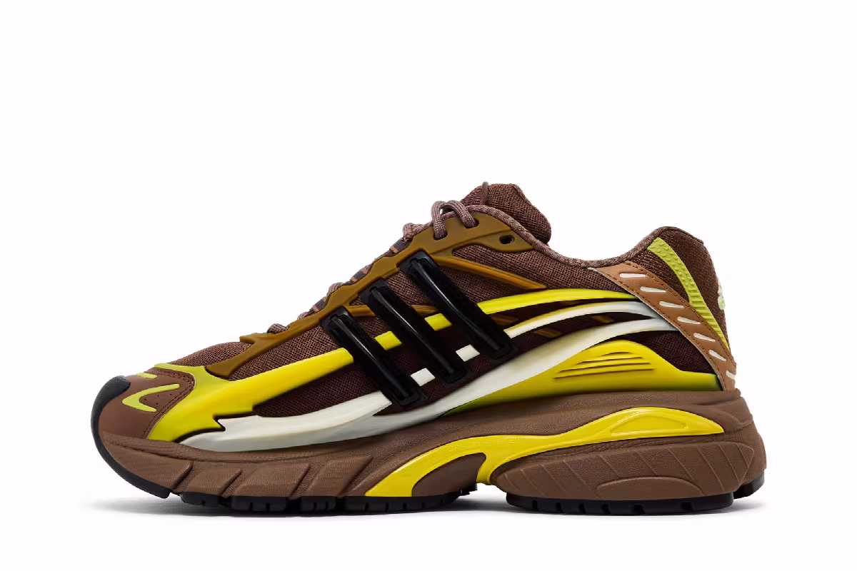 Pharrell x VIRGINIA x adidas Adistar Jellyfish Auburn Brown Yellow, view 4