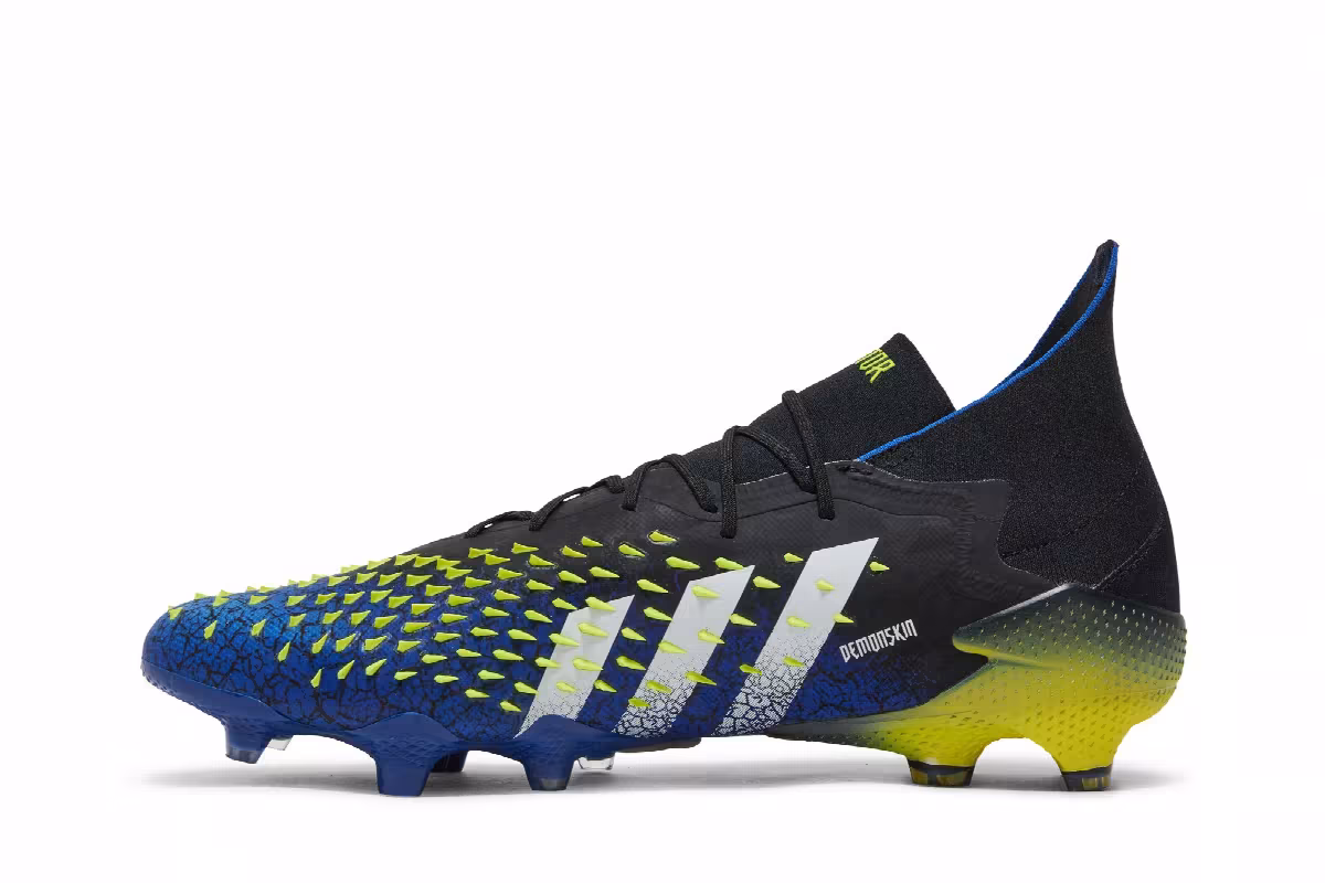 Adidas Predator Freak.1 FG Demonskin - Black, view 4