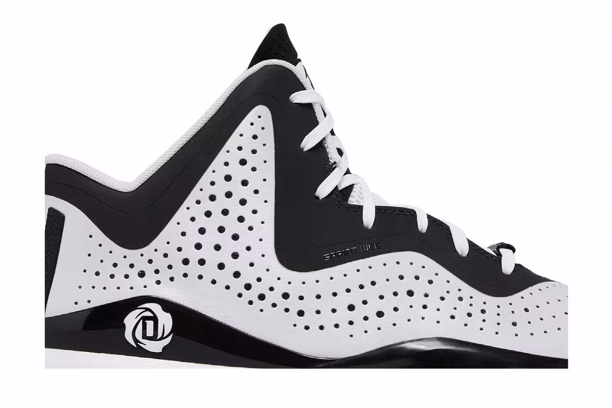Adidas D Rose 773 III, view 3
