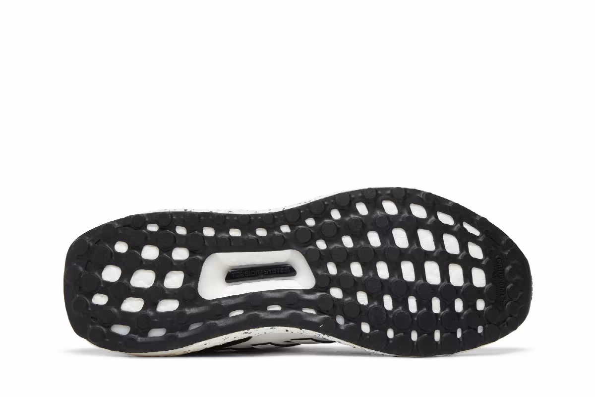 Adidas UltraBoost 5.0 DNA 9000, view 5