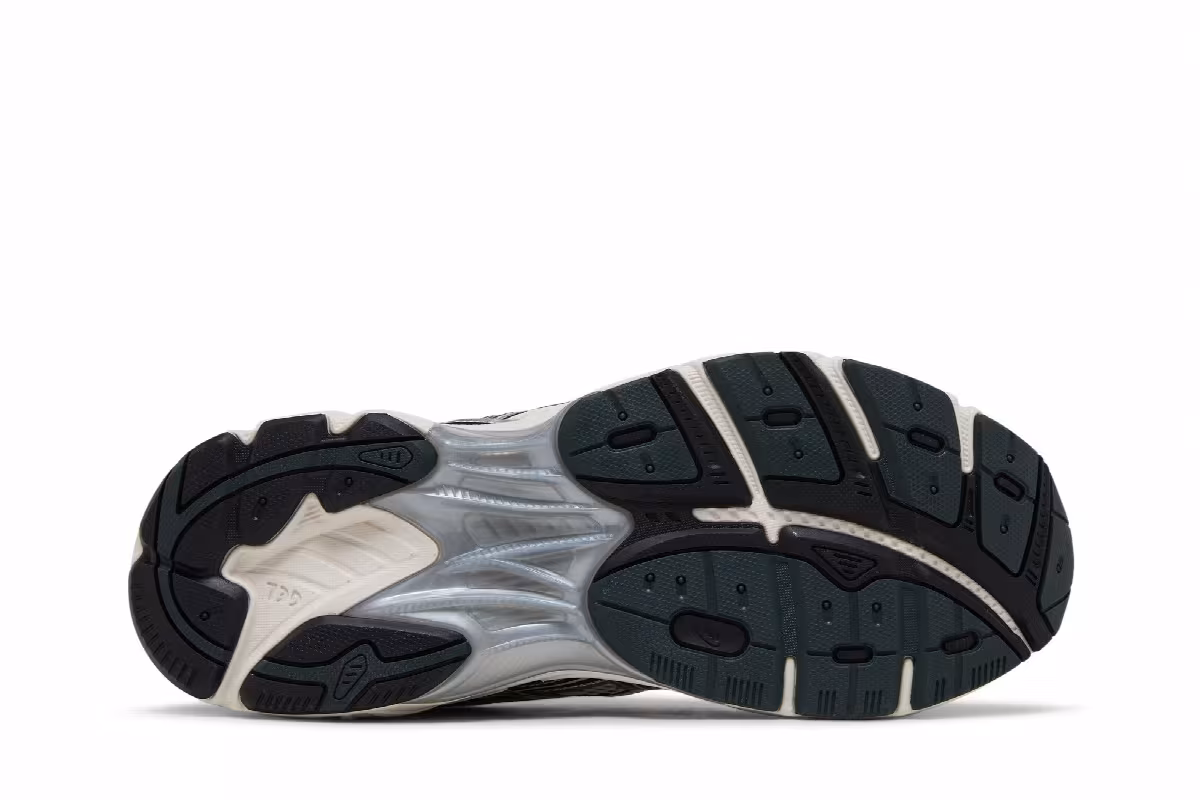 Kith x ASICS GT 2160 Cream Scarab 2024, view 5