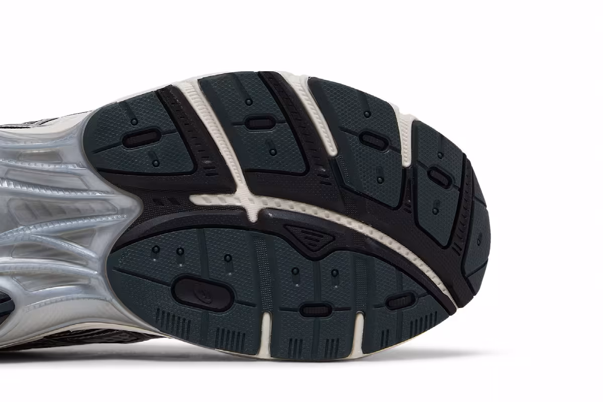 Kith x ASICS GT 2160 Cream Scarab 2024, view 6