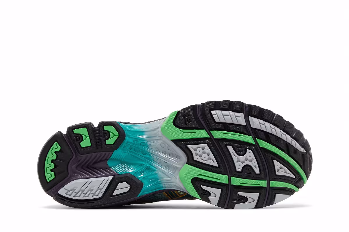 P. Andrade x ASICS Gel Kayano 14 Gradation Green, view 5