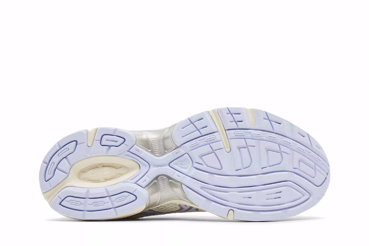 ASICS Women's Gel 1130 Silver Pack - Blue Fade, view 5