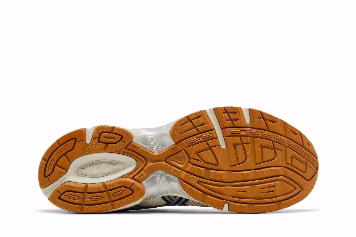 ASICS Gel 1130 Pale Oak Grand Shark, view 5