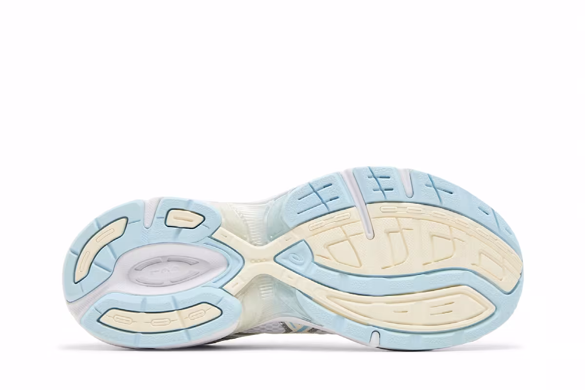 ASICS Women's Gel 1130 Silver Ivory Blue, view 5