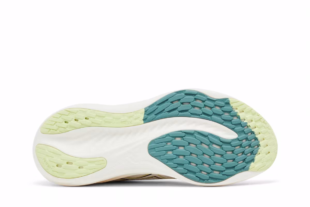 ASICS Gel Nimbus 26 White Birch, view 5