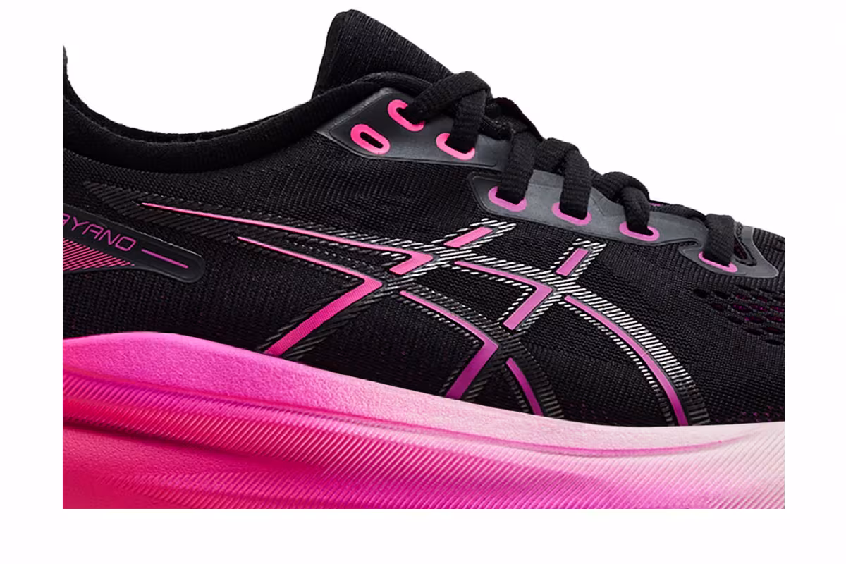 Asics Women's Gel Kayano 31 Black Bold Magenta, view 3