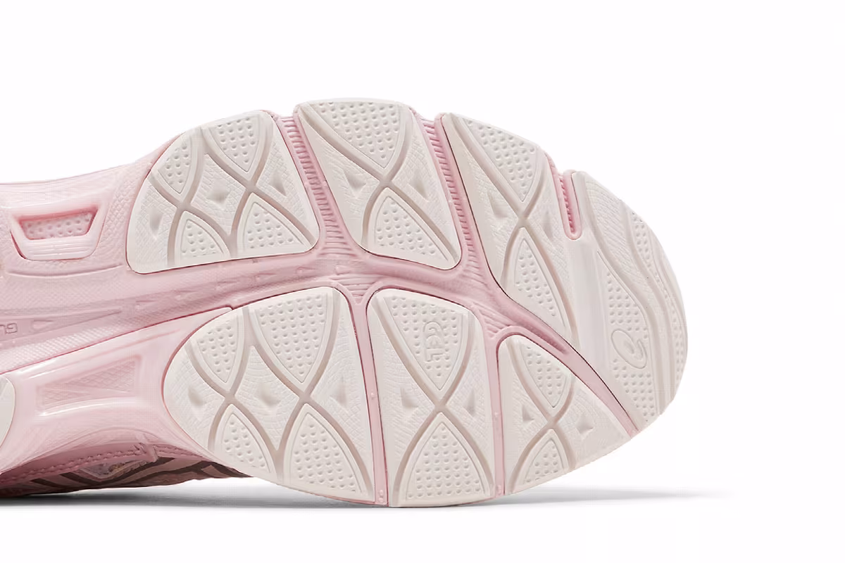 Kicki Yang Zhang x ASICS Gel NYC Cream Pink, view 6