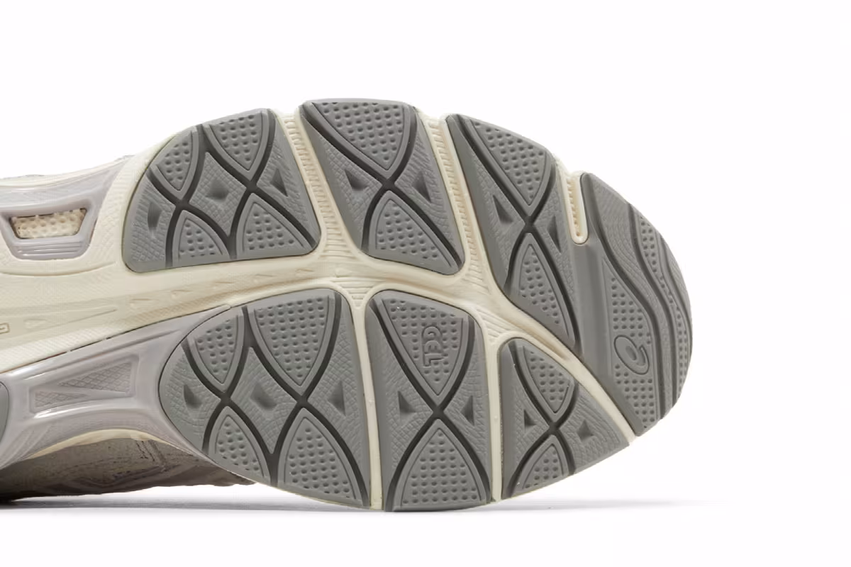ASICS Gel NYC Cloud Grey Green, view 6