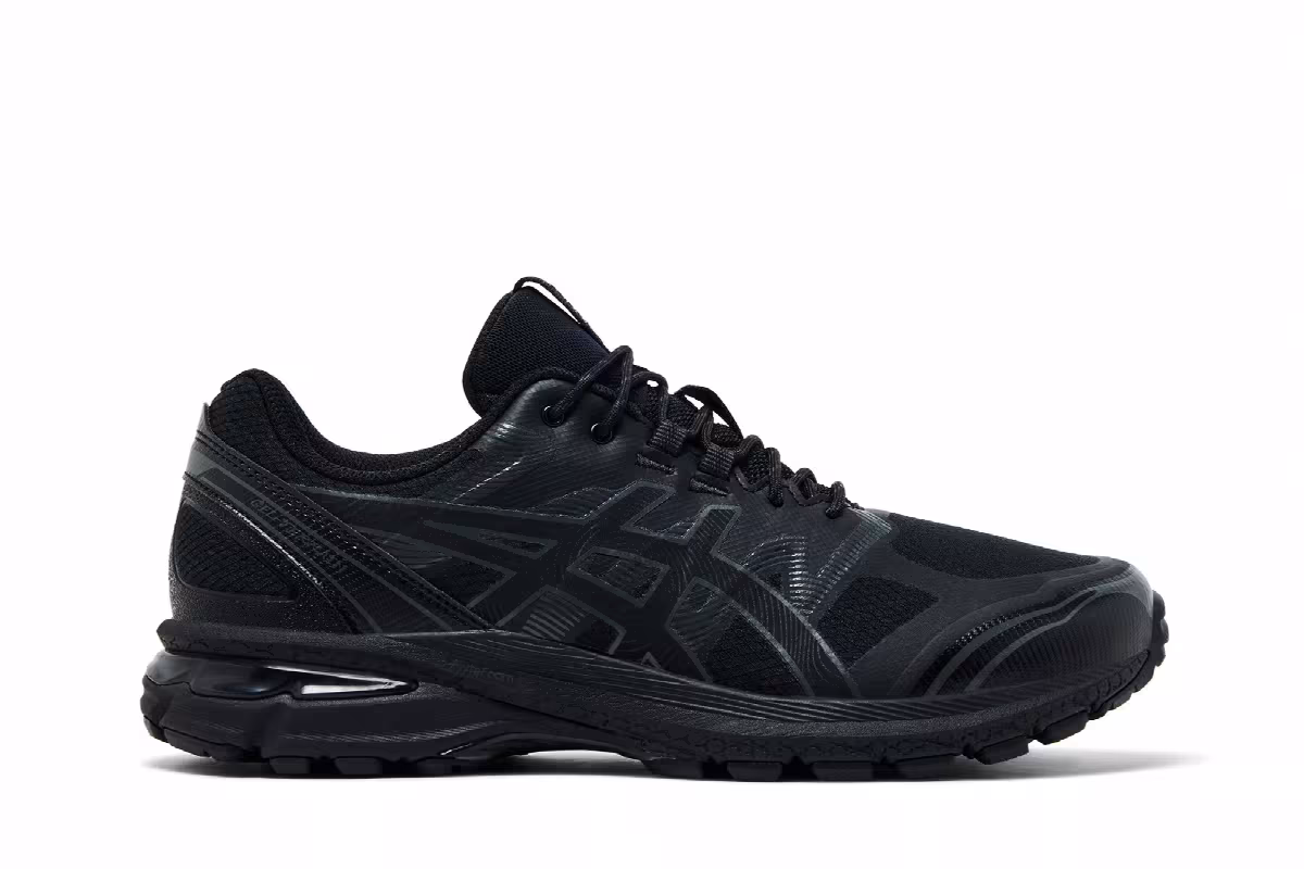ASICS Gel Terrain Triple Black, view 2