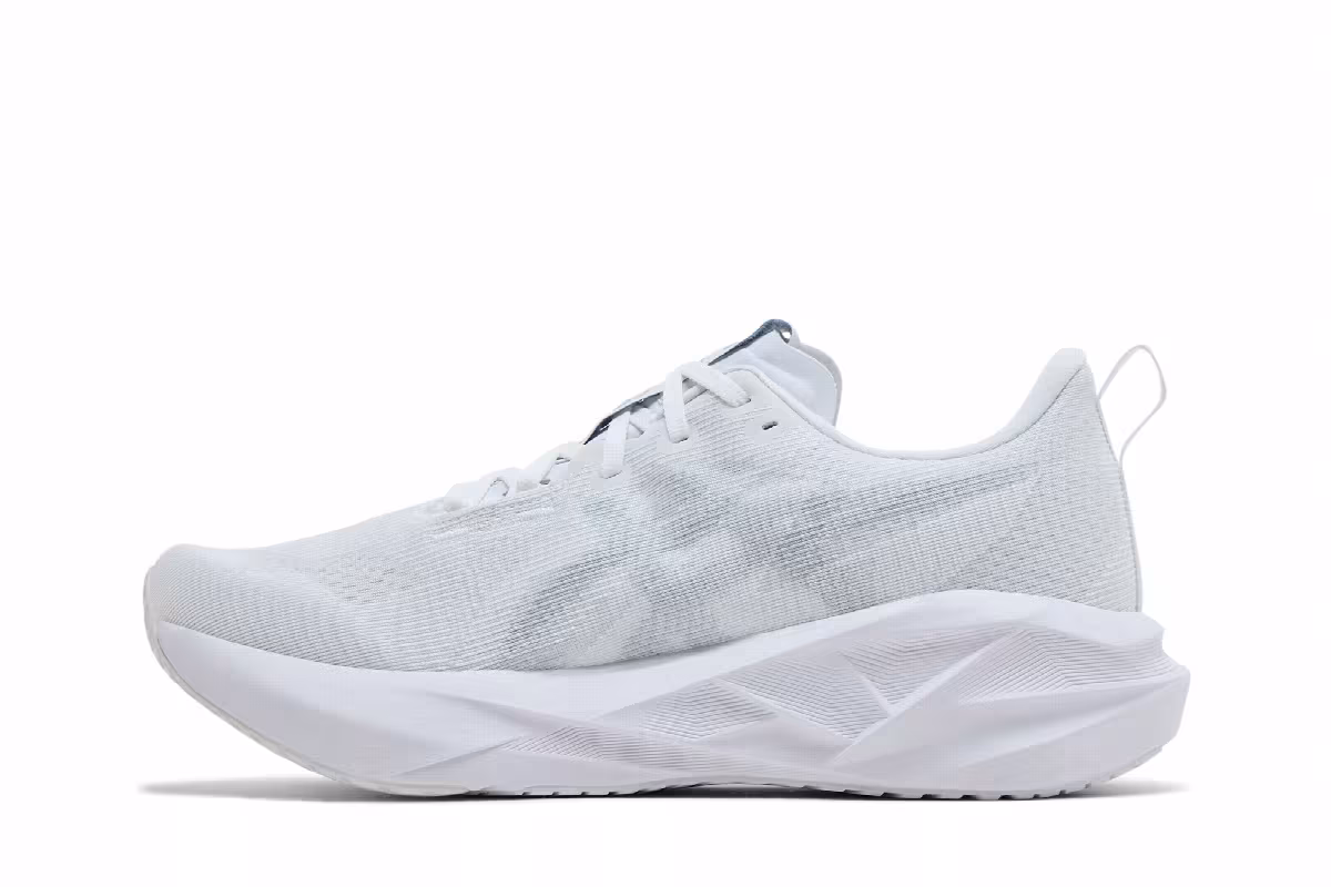 ASICS Novablast 5 White Piedmont Grey, view 4