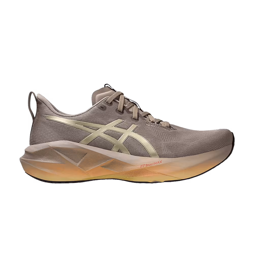 ASICS Novablast 5 Luxe