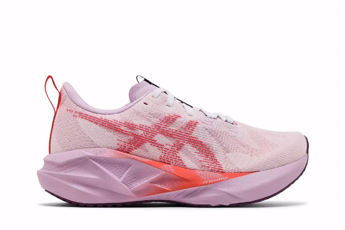 ASICS Women's Novablast 5 Coral Reef, view 2