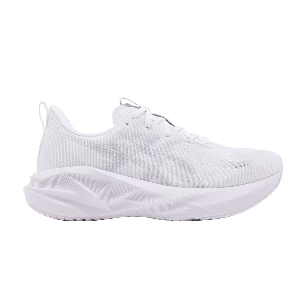 ASICS Women's Novablast 5 White Piedmont Grey