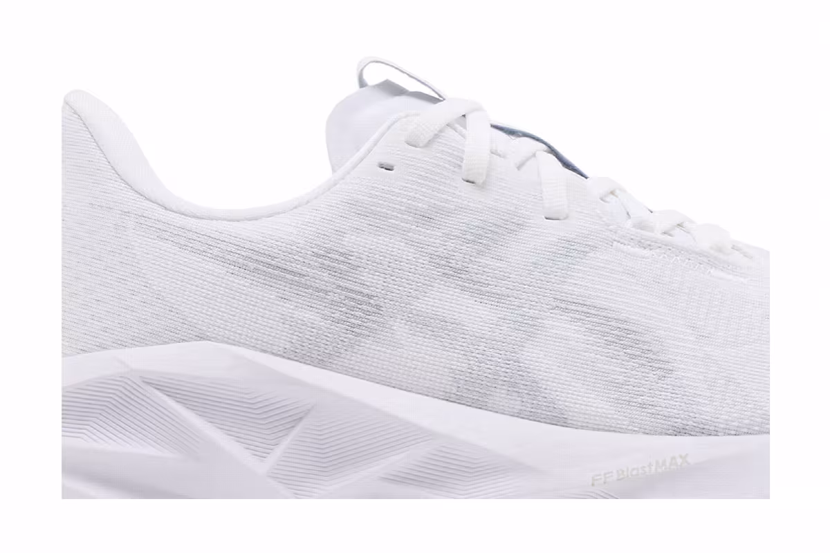 ASICS Women's Novablast 5 White Piedmont Grey, view 3