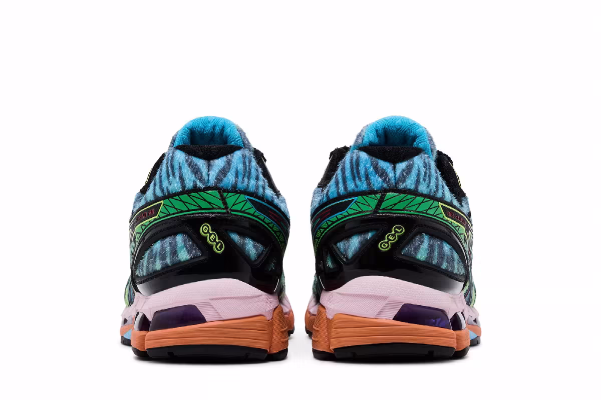 Kenzo x ASICS Gel Kayano 20 Cyan Zebra, view 7