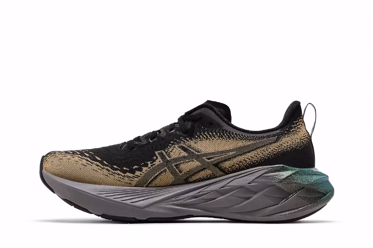 ASICS Novablast 4 Platinum Black Champagne, view 4