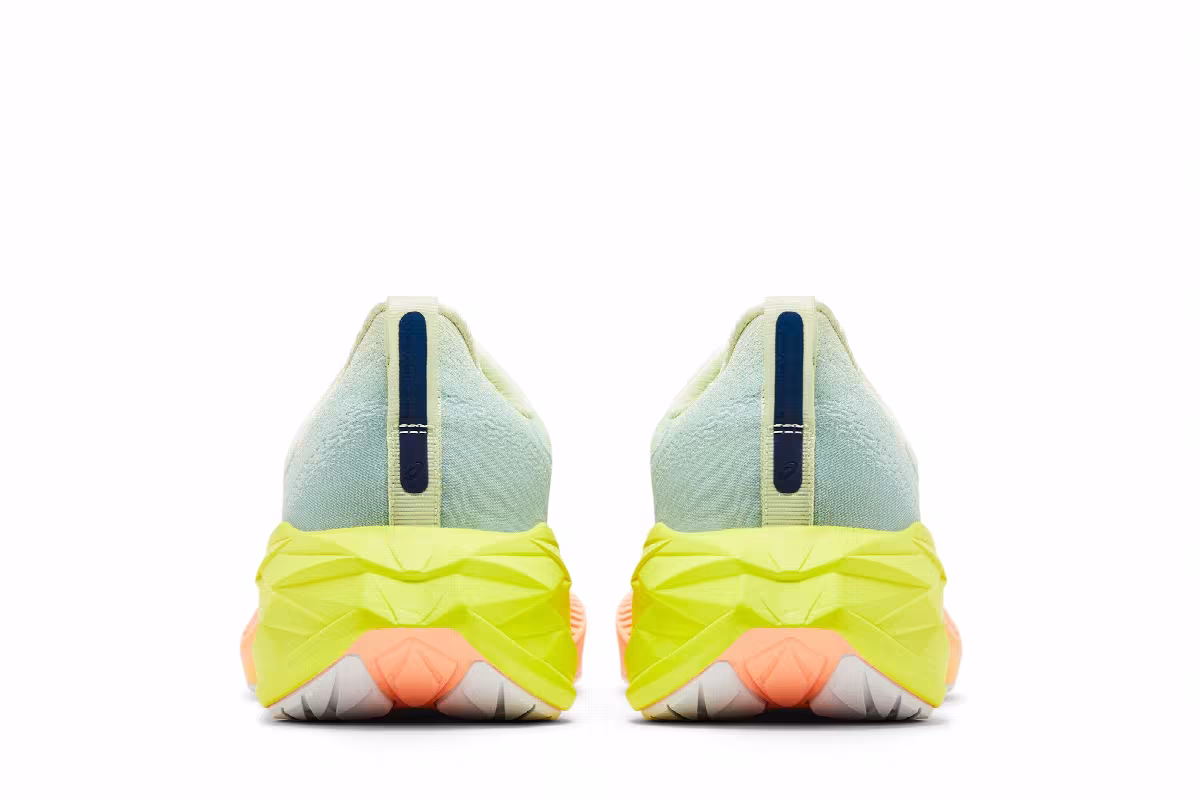 ASICS Novablast 4 Paris, view 7