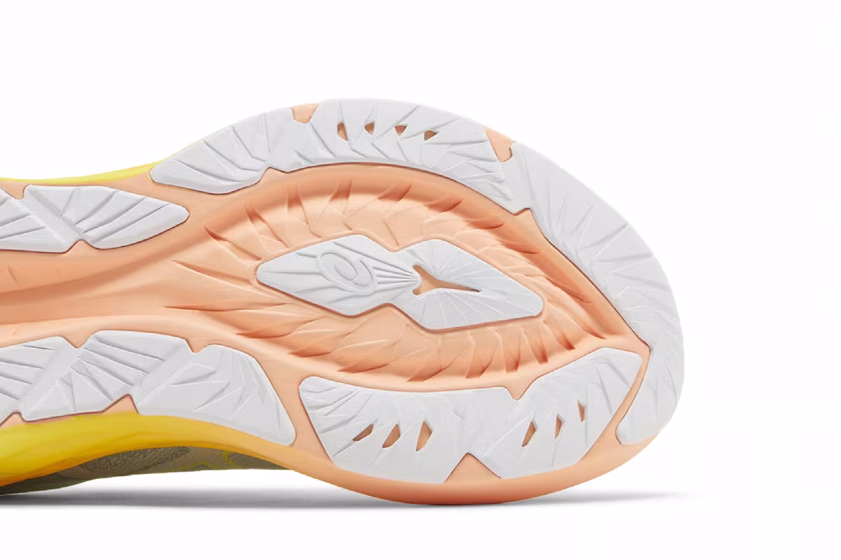 ASICS Women's Novablast 4 Paris, view 6